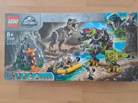 LEGO Jurassic World 75938 T. rex vs. Dinorobot - 1