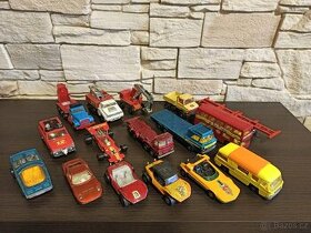 Matchbox Super Kings stará autíčka hračky.