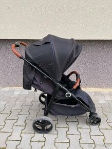 Sportovní kočárek KINDERKRAFT GRANDE Black 2020 - 1