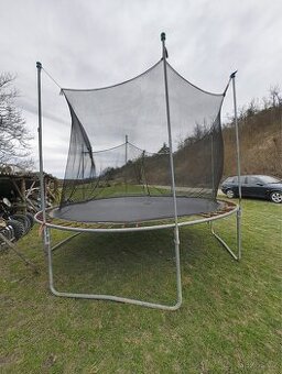 Trampolína za odvoz