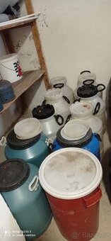Plastové sudy 50l,