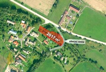 Prodej stavebního pozemku v oblíbené obci Tetín, 2 km od měs - 1