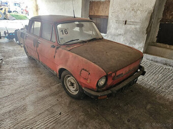 Skoda 100