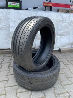 pneu 235/45 R18 Continetal 5 mm 4 KS