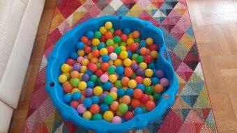 Bazének s balonky