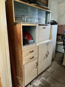 Retro komoda dřevěná - 1