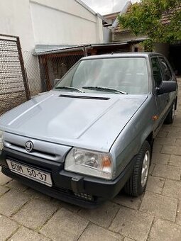 PRODÁM ŠKODA FAVORIT GLX