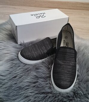 Nové slip on boty - 1
