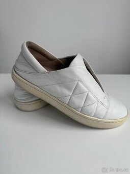 Prodám kožené dámské sneakers, vel. 39 – pohodlné