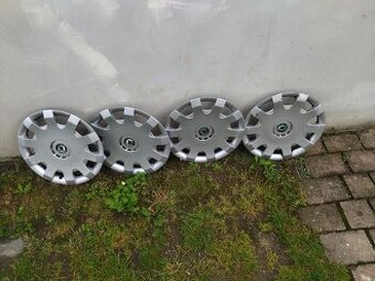 Poklice Škoda 15"