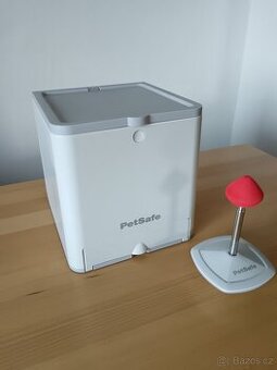 Automatická krmička pro psy, PetSafe - Teach treat