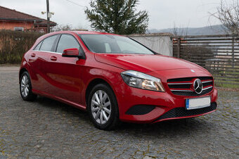 Mercedes A180, 90kW, benzín 1,6l, automat, najeto 131500km