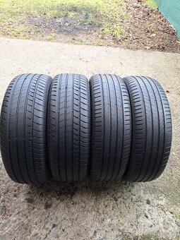 225 60 18 letní pneu R18 Pirelli