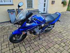 Motocykl SUZUKI GSF 600
