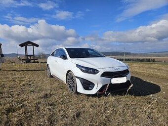 KIA Proceed GT 2024 1.6TGDi 150kW