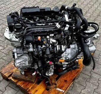 Motor sloupek Boxer Jumper 2.0 hdi E6 2017 rok