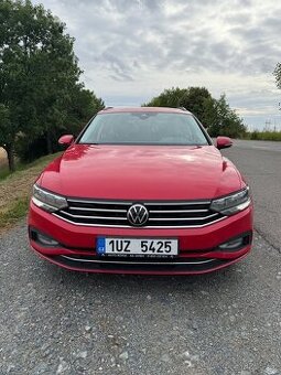 Volkswagen Passat Variant DSG BUSINESS NAVI 2021 rok