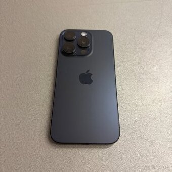iPhone 15 Pro 128GB, 100% baterie, 12 měsíců záruka