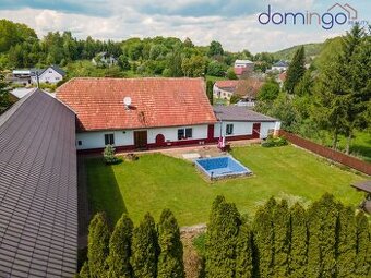 Výjimečný selský dvůr s téměř hektarovým pozemkem - Dlouhá L