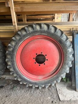 Prodám dvě kompletní kola na Zetor 25K 9.00 - 36