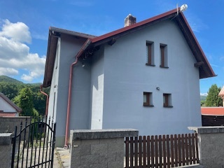 Prodej chaty. Mikulovice- Klášterec nad ohří