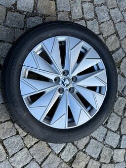 Originální letní sada kol Škoda Scala 17"