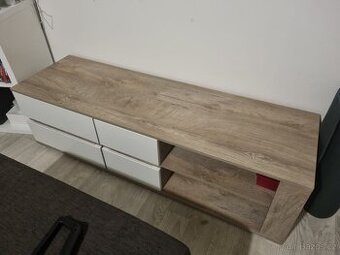 Komoda pod tv