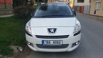 ⚡️Peugeot 5008 | 8/2012 | 1.560ccm | 82kW | 7 míst | porucha