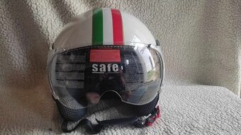 Stylová helma na motorku. Bílá s trikolórou. Nová