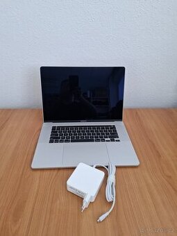 MacBook Pro 16 2019 i7 9.Gen 16GB 500 SSD
