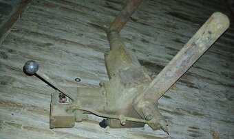 Prodám hydrauliku pro menší traktor