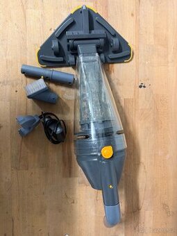 Ruční vysavač na vířivku / bazén