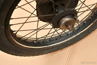 ČZ 250 Tourist - zadní kolo