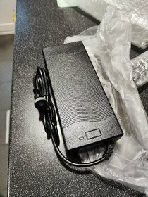 Originální nabíječka kaabo 60v