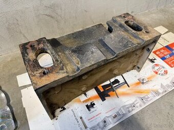 Zetor crystal  predni zavazi- redukce 50 kg