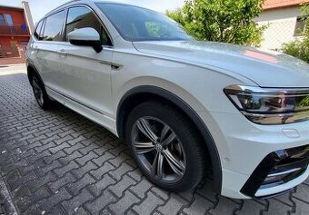 Volkswagen Tiguan sport 4X4