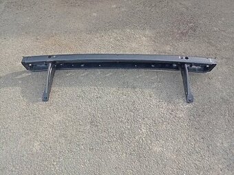 VW Golf mk2 orig. výstuha přední nárazník