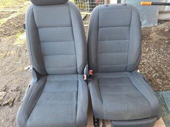 Sedačky VW Touran