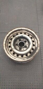 Tatra 613 - disk kola 6Jx14