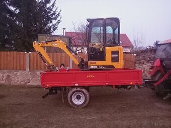 Zemní práce mininagrem