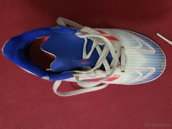 Kopačky halové F50