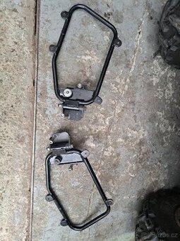 Držáky brašen honda vtx 1800