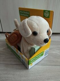 Pejsek co chodí a štěká,a vrtí ocáskem