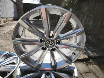 VW Alu sada  17" model London