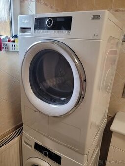 Kondenzační sušička prádla zn. WHIRLPOOL