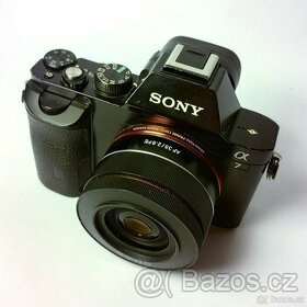 Sony A7 + Samyang 35 F2.8 a zoom 28–70