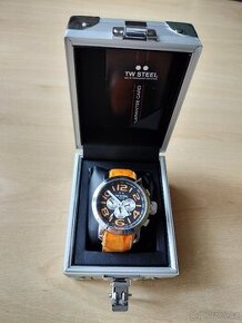 TW STEEL 52