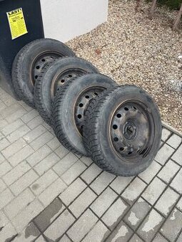 185/65 r15 zimní pneu + disky + tmps senzory Dacia Sandero 2