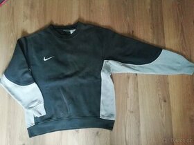 Mikina NIKE vel. 152