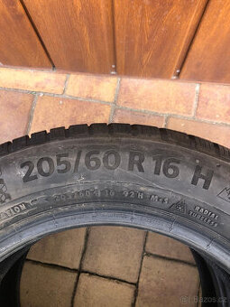 205/60 R16 H - 2x Continental + 2x Sava